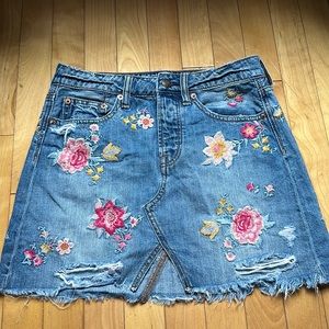 AE Floral Denim Skirt